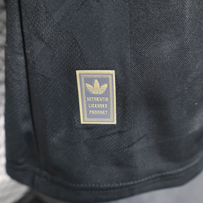 Manchester United Authentic Home 25/26