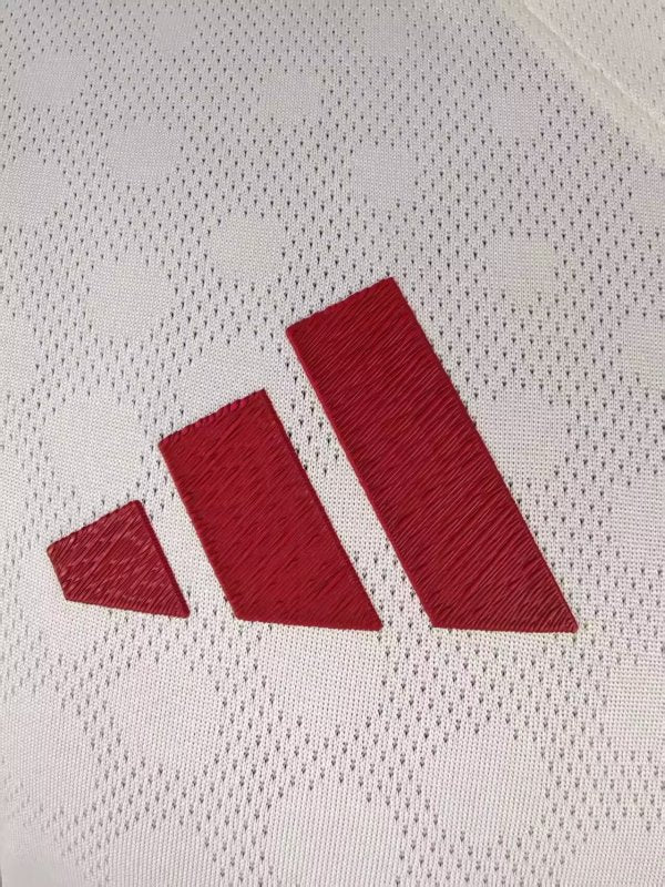 Liverpool Authentique Extérieur 25/26