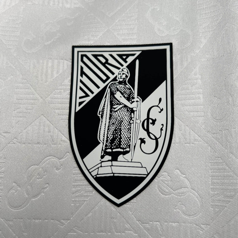 Vitoria de Guimaraes Domicile 25/26