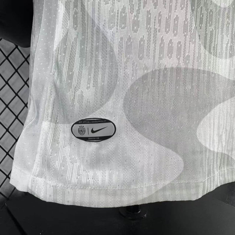 Sporting Lisbonne Authentique Fourth 25/26